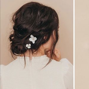 Olive + Piper Georgia hair pins (set of 2)